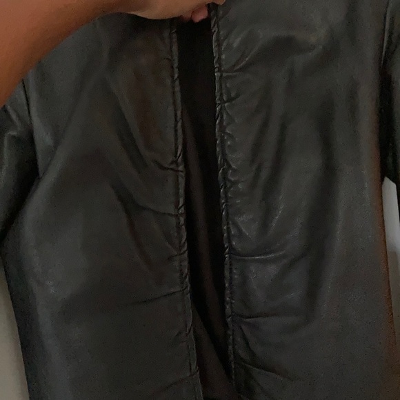 Black leather ruching detail! - Picture 5 of 5